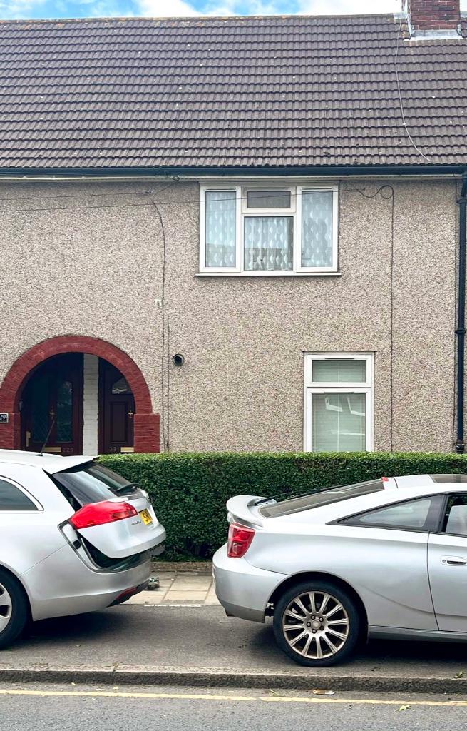 Woodward Road, Dagenham, Essex, RM9 4TB